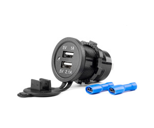Amio - ΠΡΙΖΑ ΜΕ 2 ΘΥΡΕΣ USB ΚΑΙ ΚΑΠΑΚΙ ΜΑΥΡΗ 12/24V 5V 3.1A Φ37 mmχ51mm MOD-03 - 1 τεμ. (02853/AM)