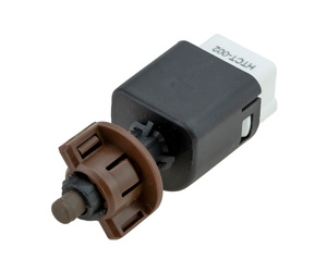 NTY - Διακόπτης Φώτων Φρένων 4PIN για αυτοκίνητα Citroen C4 Aircross 04/2012 >, Peugeot 4008 05/2012 >, Mitsubishi Lancer VIII 03/2007 > και άλλα μοντέλα με Άμεση Απόκριση orig.1607679980/MR141211 1 Τεμ. (ECW-CT-002/AJ)
