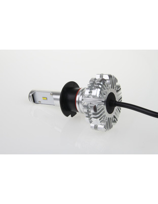 Amio - Λαμπτήρες SX SERIES τύπου H7 τάση λειτουργίας 6/12V απόδοσης 40W 6000K 3200lm με ενσωματωμένη ψύκτρα για Επιβατικά Αυτοκίνητα και Μοτοσυκλέτες - 2 τεμ. (01063/AM)