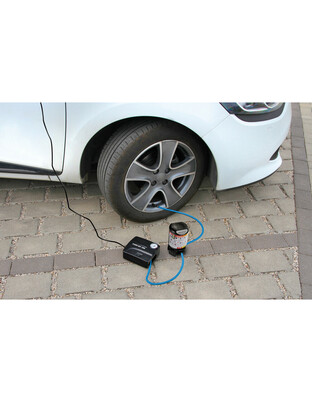 ΚΟΜΠΡΕΣΕΡ ΑΕΡΑ ΕΛΑΣΤΙΚΩΝ 12V 450ml ΜΕ ΥΓΡΟ ΕΠΙΣΚΕΥΗΣ 450ml ΜΑΝΟΜΕΤΡΟ ΚΑΙ ΜΕΤΡΗΤΗ ΠΙΕΣΗΣ (ΧΡΟΝΟΣ 7min)