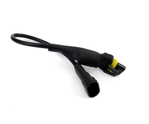 Amio – Αντάπτορας HID CAN-BUS 4700uF για Kit Xenon για Σταθερή Λειτουργία & Αποφυγή Σφαλμάτων – 1 Τεμ. (01538/AM)