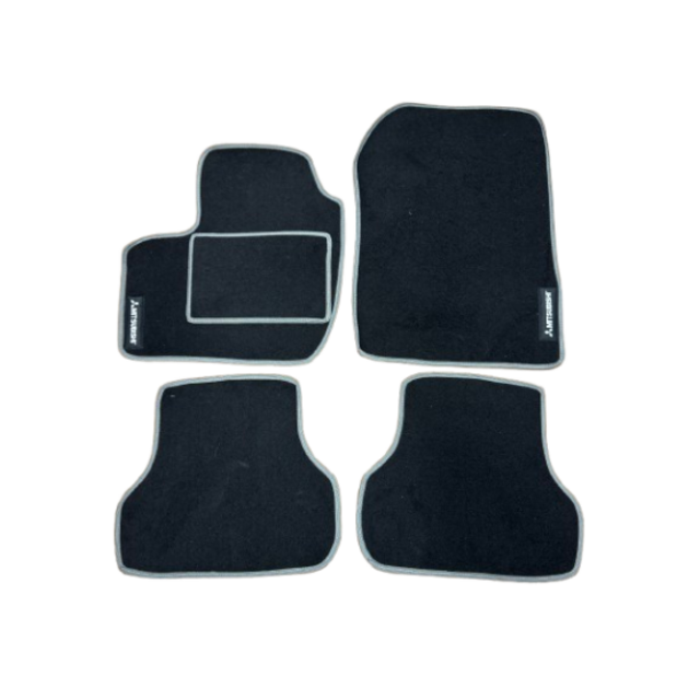 Πατάκια μοκέτα μαύρη με γκρί ρέλι για Mitsubishi Colt czt 3d 2008-2012